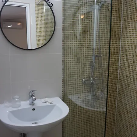 Oituz Boutique 만갈리아